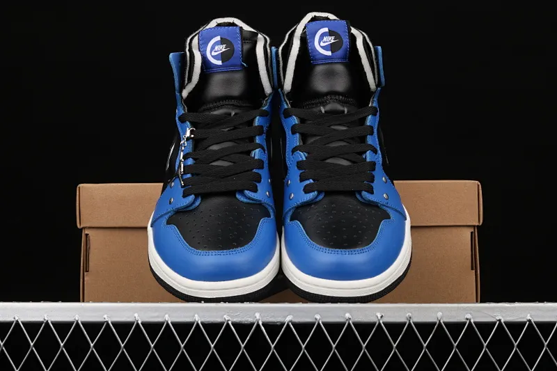 All categories Air Jordan Jordan series basketball shoes Air Jordan 1 High Z version Air Jordan 1 Zoom Comfort SE "Hyper Royal" AJ1 Joe 1 metal rivets black and blue CZ1360-401